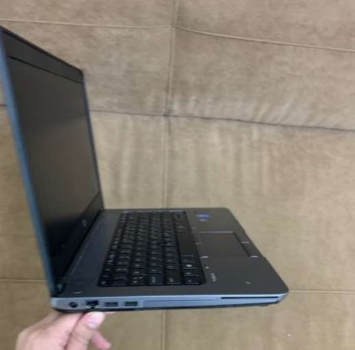 Dell 640 G1 i7 ٢ كرت شاشة بسعر الجملة