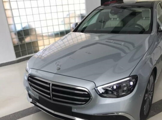 مرسيدس للبيع Mercedes e200 Model 2021