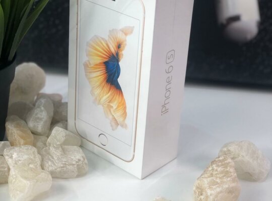 iphone 6s  64 GB  متبرشم – no active