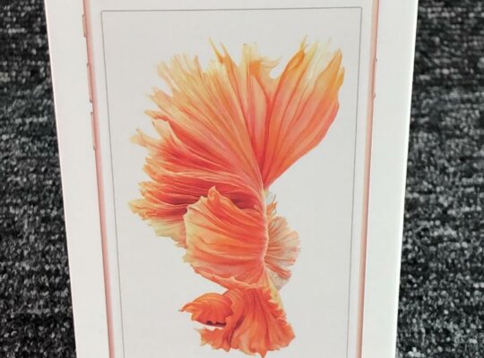 iphone 6s  64 GB  متبرشم – no active